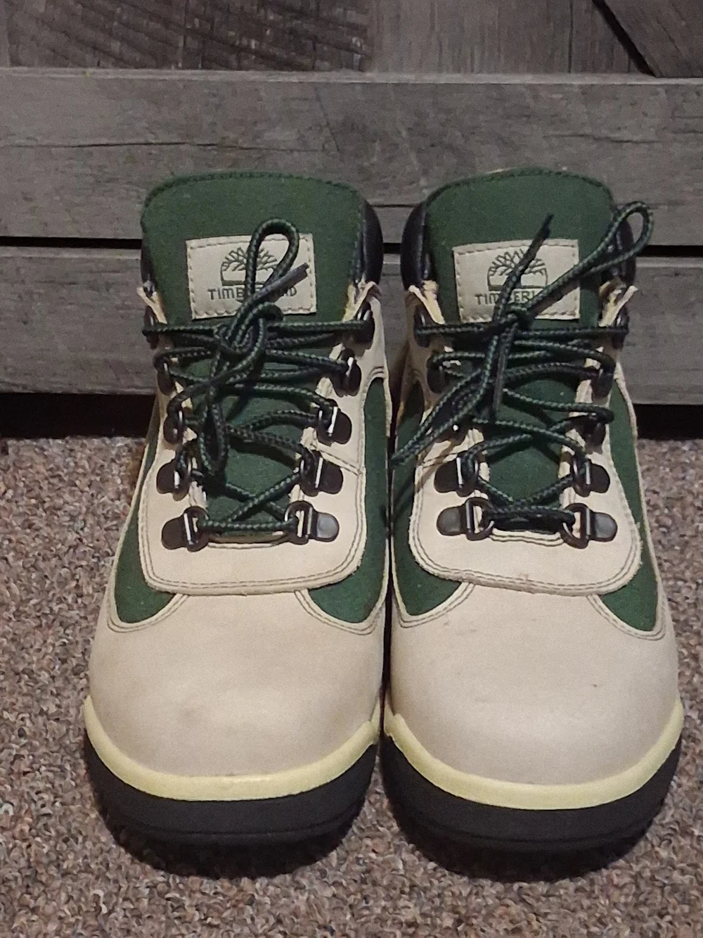Timberland Boys 4.5 / 6 Women Beige and Green Waterproof Field Boots